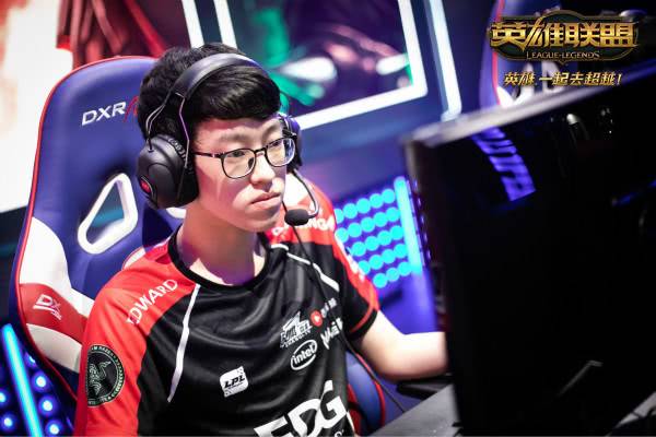 关于MAD碾压BLG,Oner线上压制力十足强强对话半决赛,成为赛场最大亮点的信息 关于MAD碾压BLG,Oner线上压制力十足强强对话半决赛,成为赛场最大亮点的信息