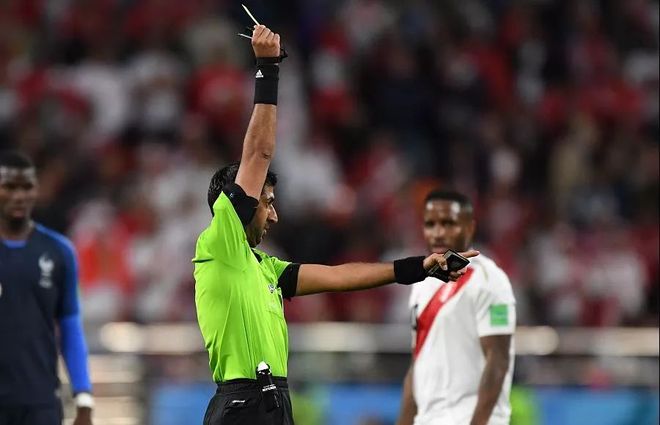 熊猫体育全站APP下载-秘鲁球队因战术调整取得突破