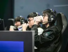 熊猫体育app-SBTC强势XL，Meiko三分雨点燃全场