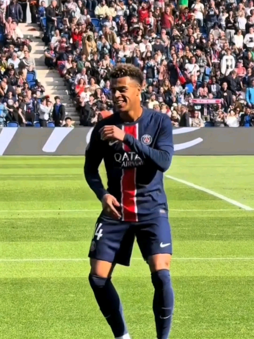 熊猫体育手机客户端-关于巴黎圣日耳曼遇惊魂一幕，内马尔伤退缓解众忧！的信息