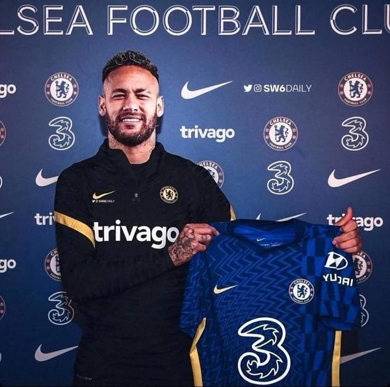 关于巴黎圣日耳曼遇惊魂一幕，内马尔伤退缓解众忧！的信息