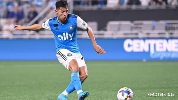 体育赛事直播-纽约队突破腐败，实现惊险胜利