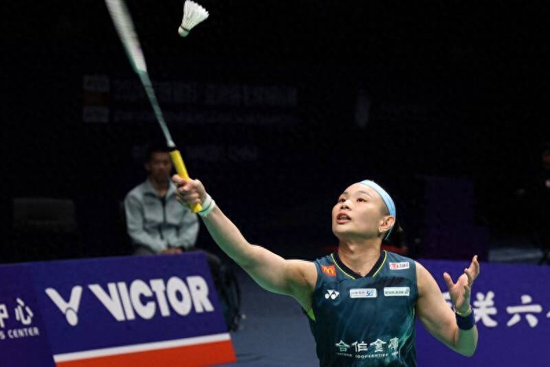 泰国羽毛球队完胜英格兰羽毛球队,戴资颖高光表现 泰国羽毛球队完胜英格兰羽毛球队,戴资颖高光表现