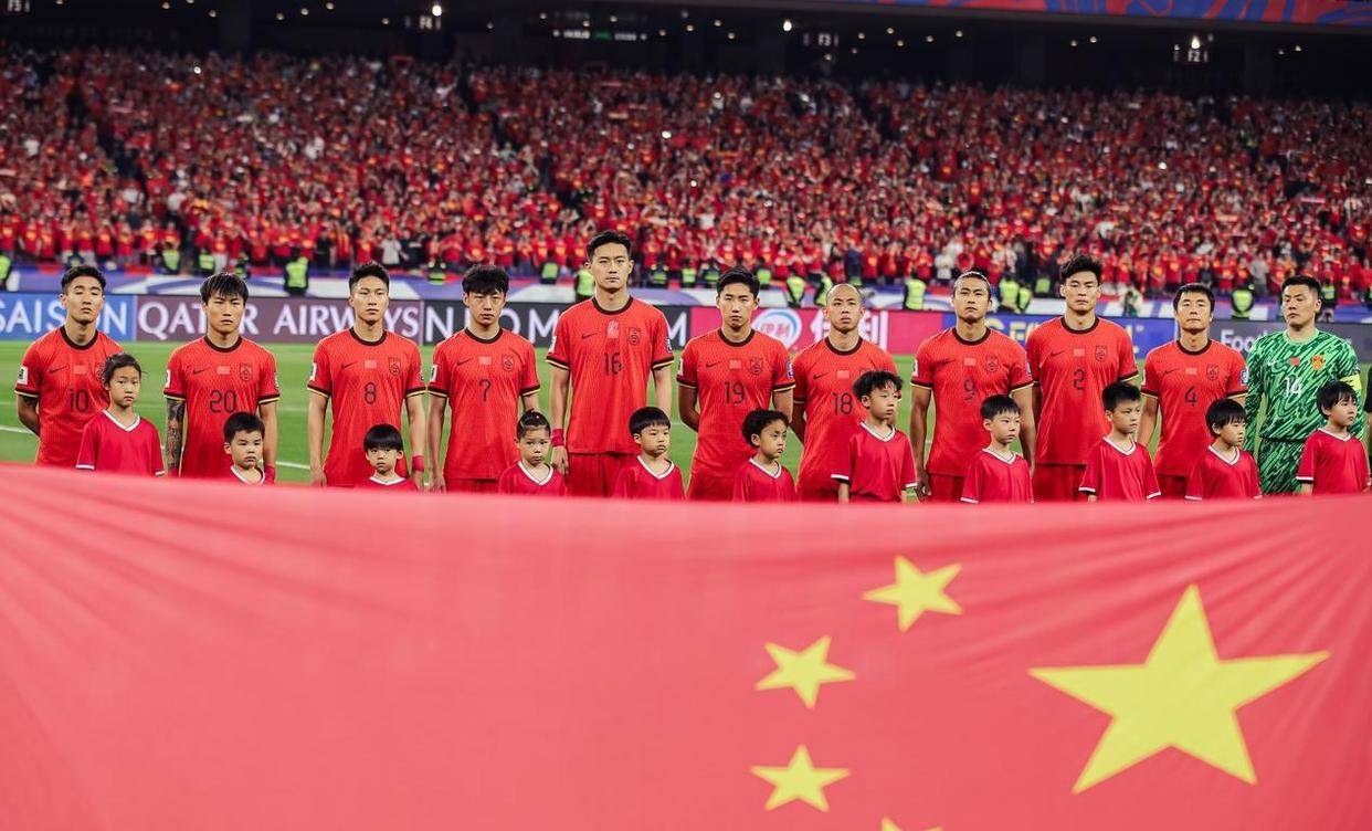 中国队在国际足球赛事中闪耀一新