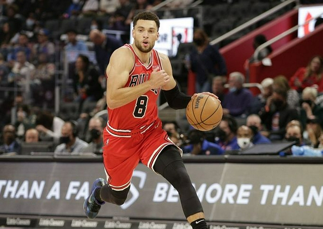 熊猫体育中国App-骑士完胜鹈鹕，拉文高光表现的简单介绍